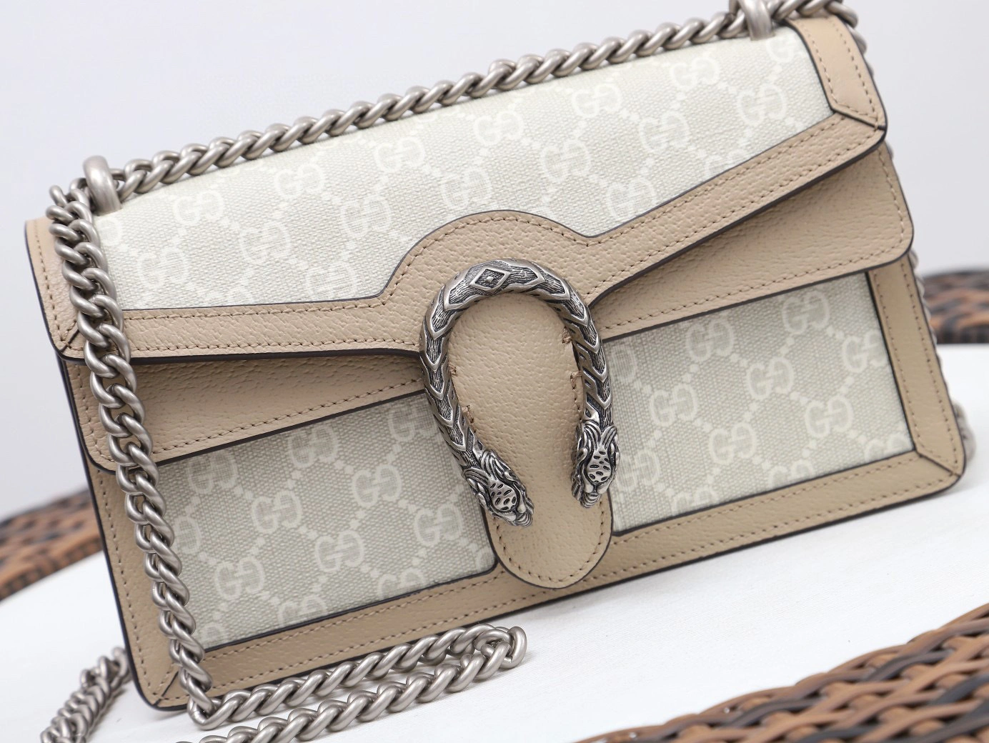 MOMO- 499623--9683 cowhide item：B-B000E1920C