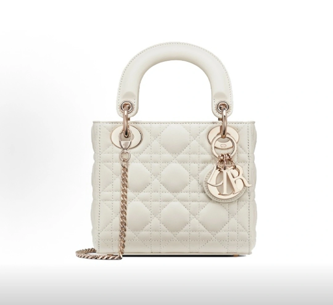 MOMO- 4io M0505OCAL-M030 high quality version lady sheepskin item:E-B000L2038T