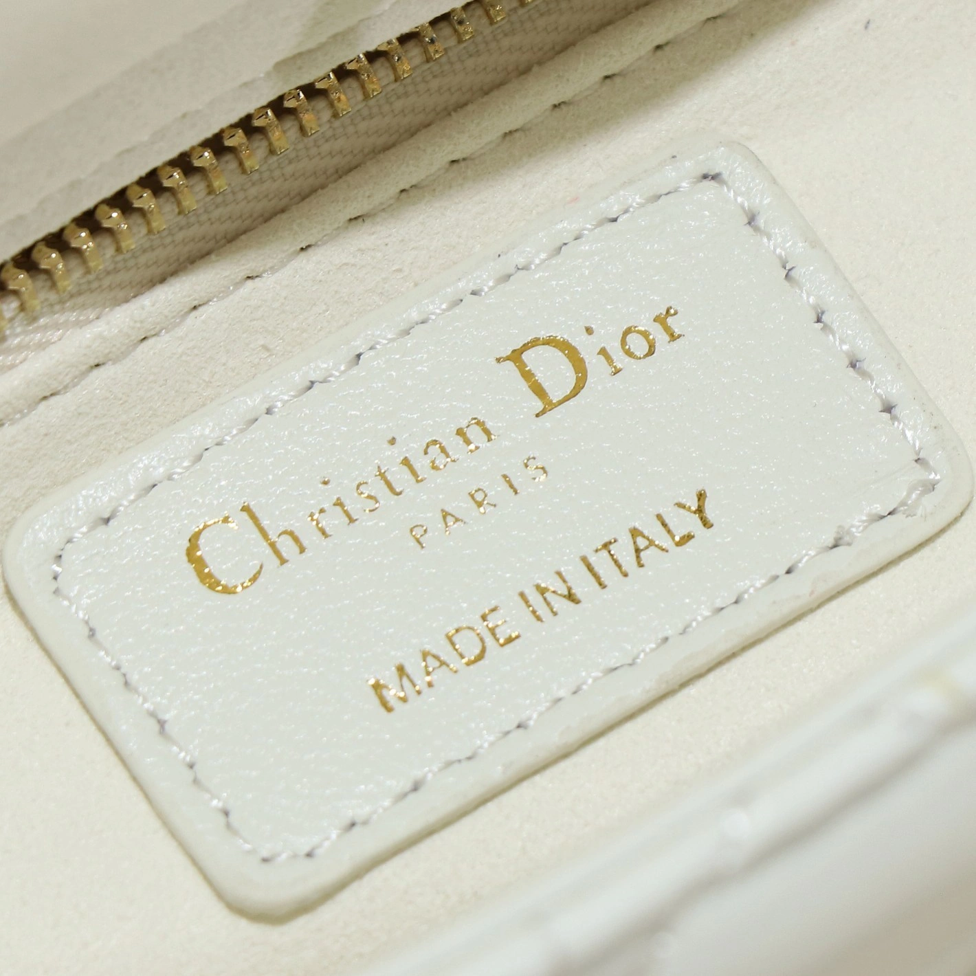 MOMO- 4io M0505OCAL-M030 high quality version lady sheepskin item:E-B000L2038T