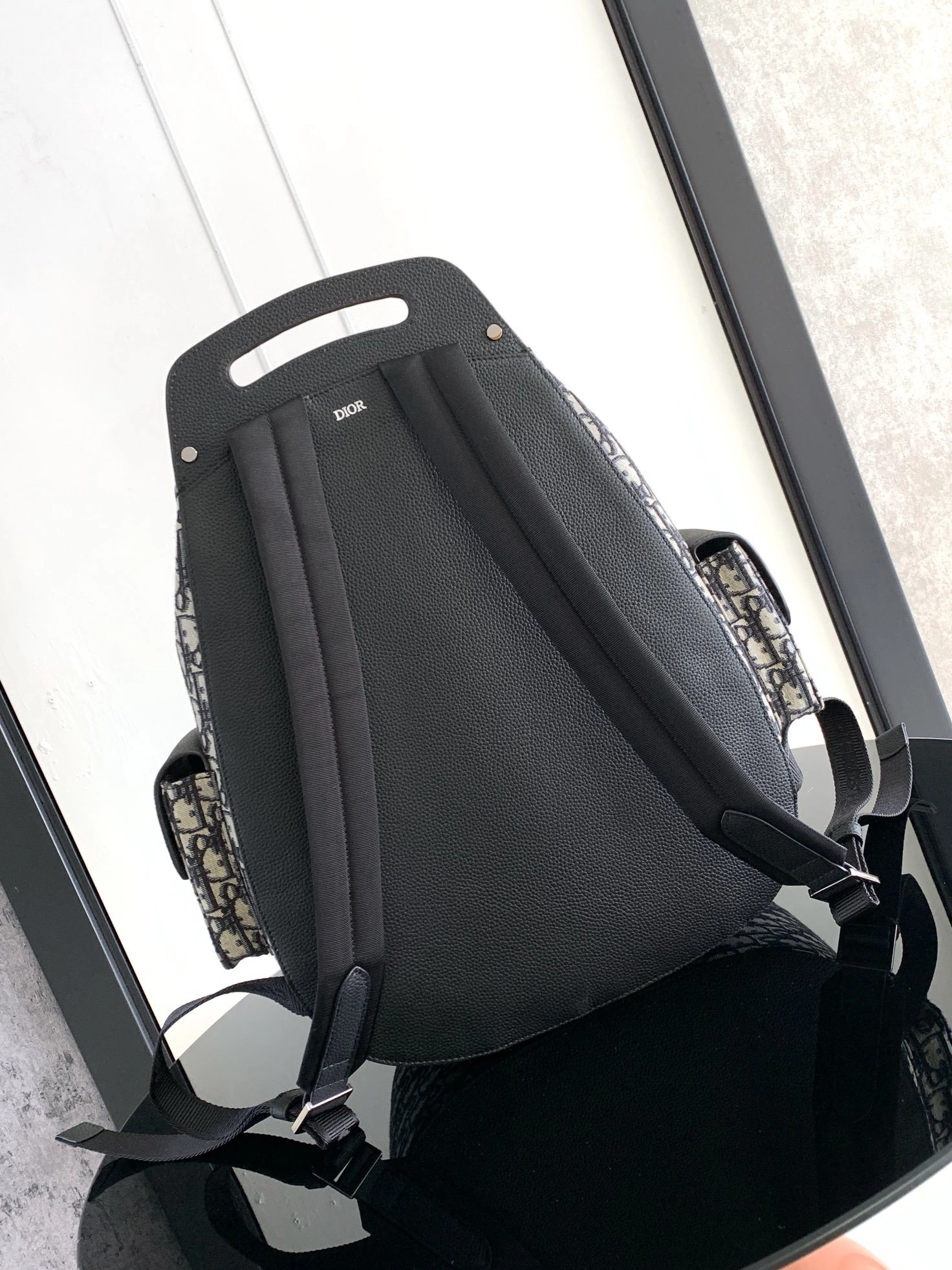 MOMO--4ior 1ADBA164YKS_H27E Gallop cowhide item:D-B184H1512