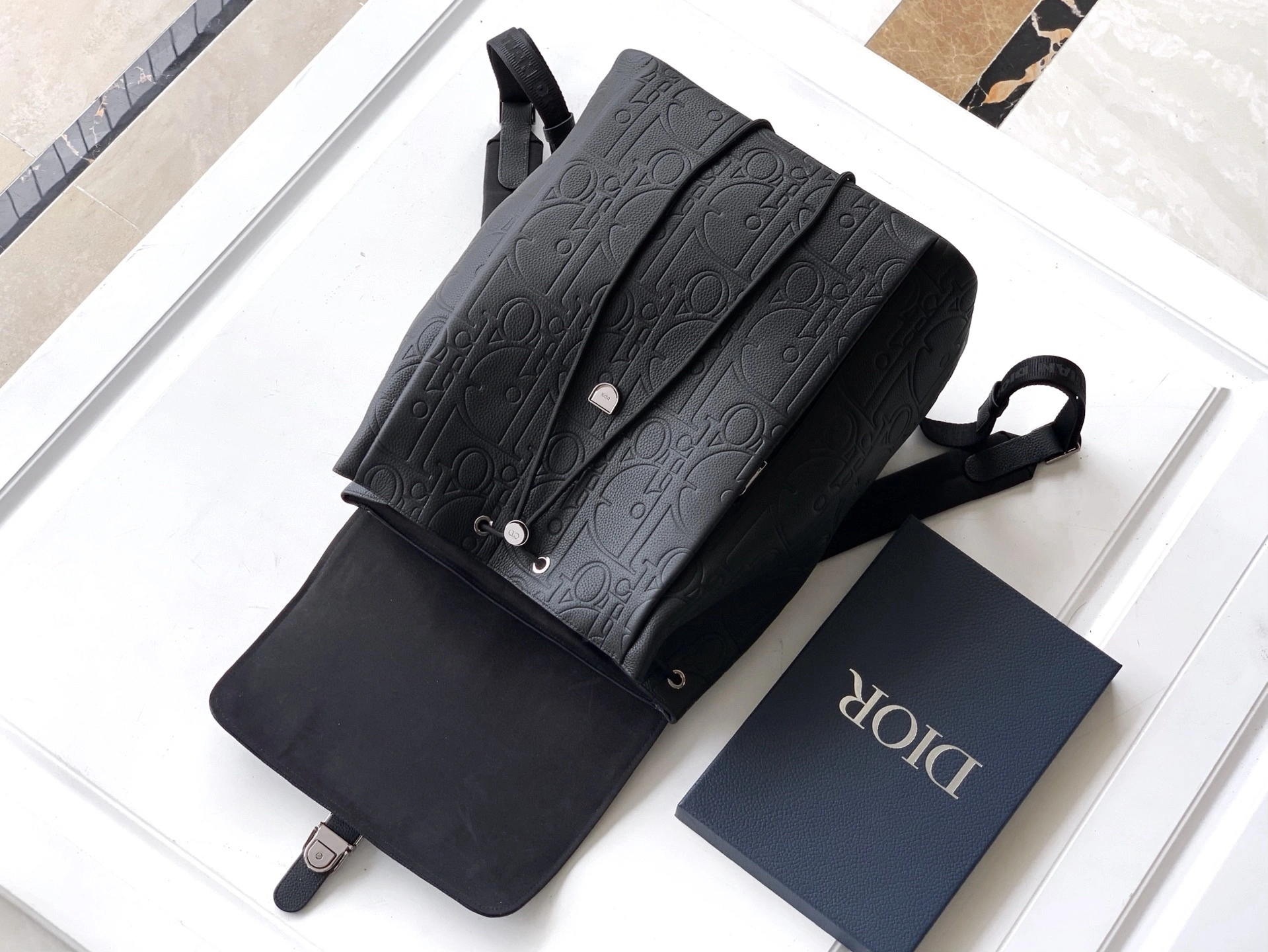 MOMO- 4ior 1ESBA231LLG-H00N high quality version Daily cowhide item：E-B813I2473