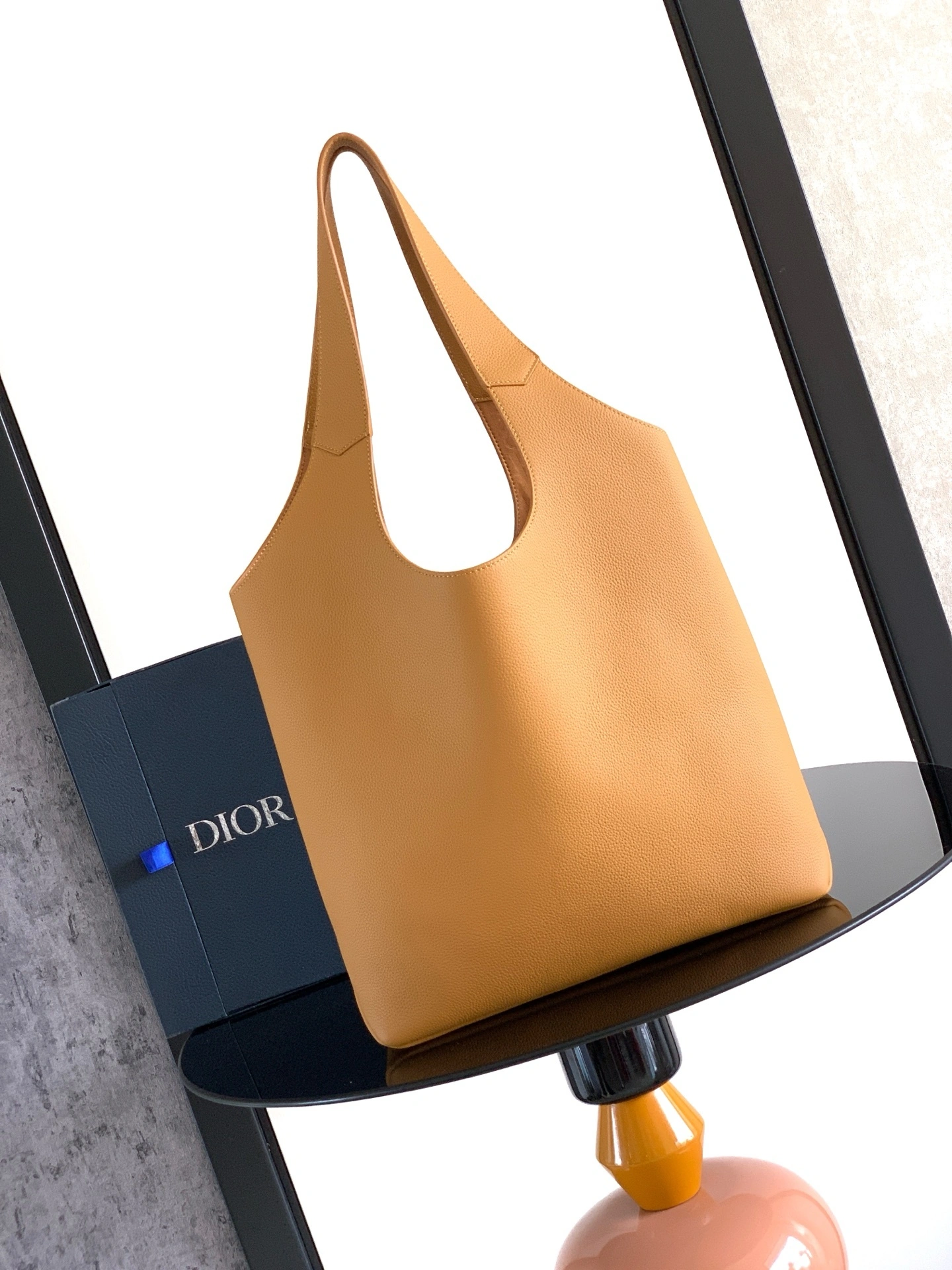 MOMO- 4ior 1LLSH276KEC-H130 Privé high quality version cowhide item：E-B813I2475