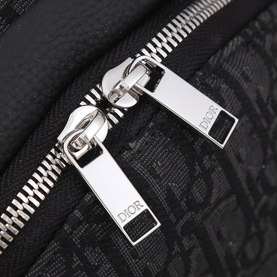 MOMO--4ior 1VOBA088YKY_H00N cowhide item:D-B225H1513