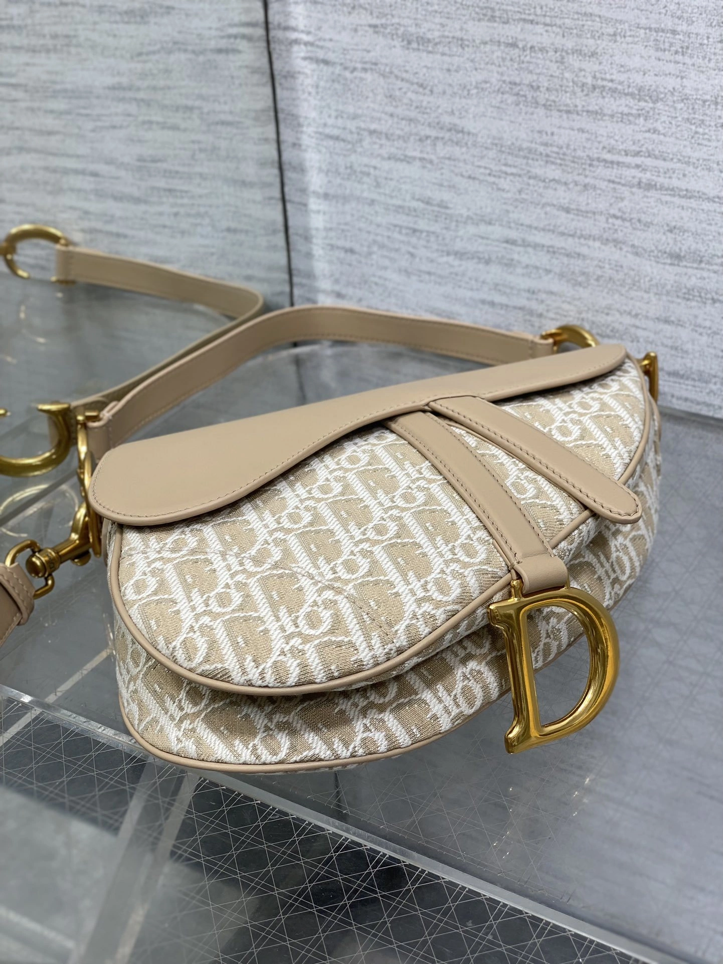 MOMO- 4ior M0455CDDS-M925 high quality version Saddle item：E-B177I2569