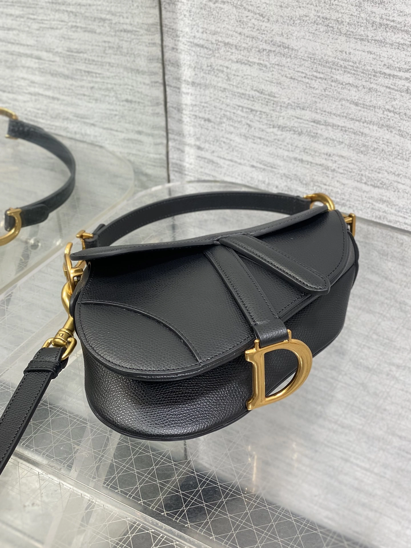 &MOMO- 4ior M0456CBAA_M900 high quality version item：E-B000J1799H