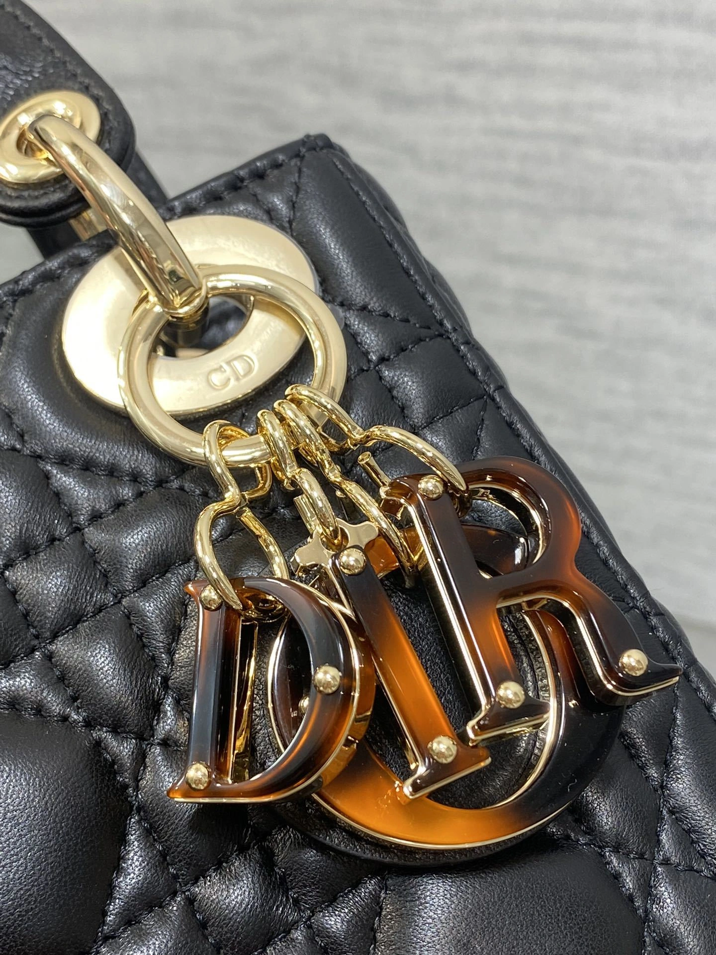MOMO- 4ior M0500ONJK-M900 high quality version Lady item：E-B177I2577