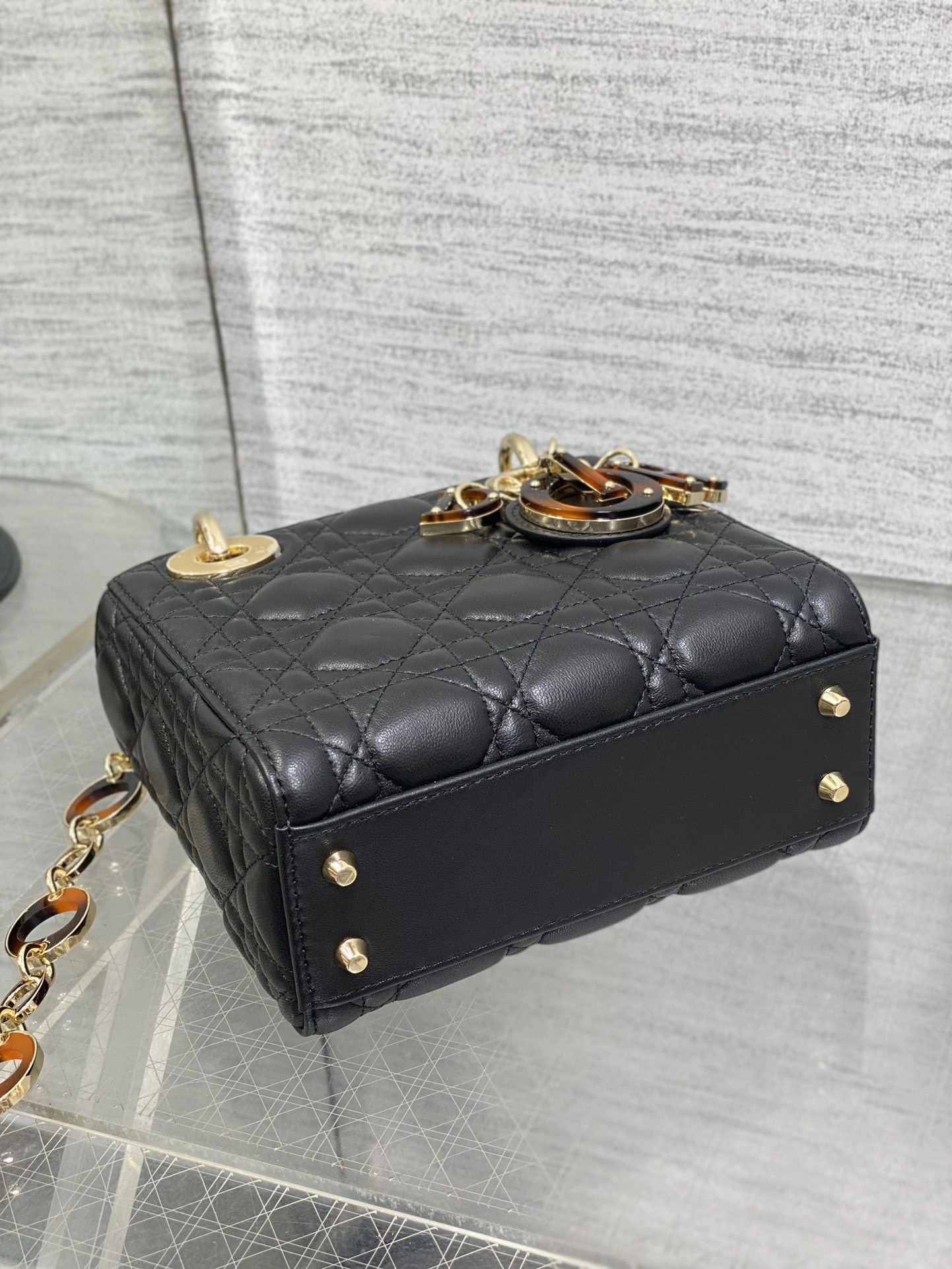MOMO- 4ior M0500ONJK-M900 high quality version Lady item：E-B177I2577