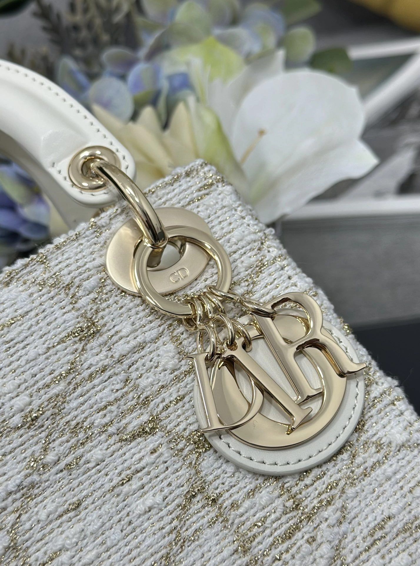 MOMO- 4ior M0505ODIO-M01E high quality version item：E-B063I2453