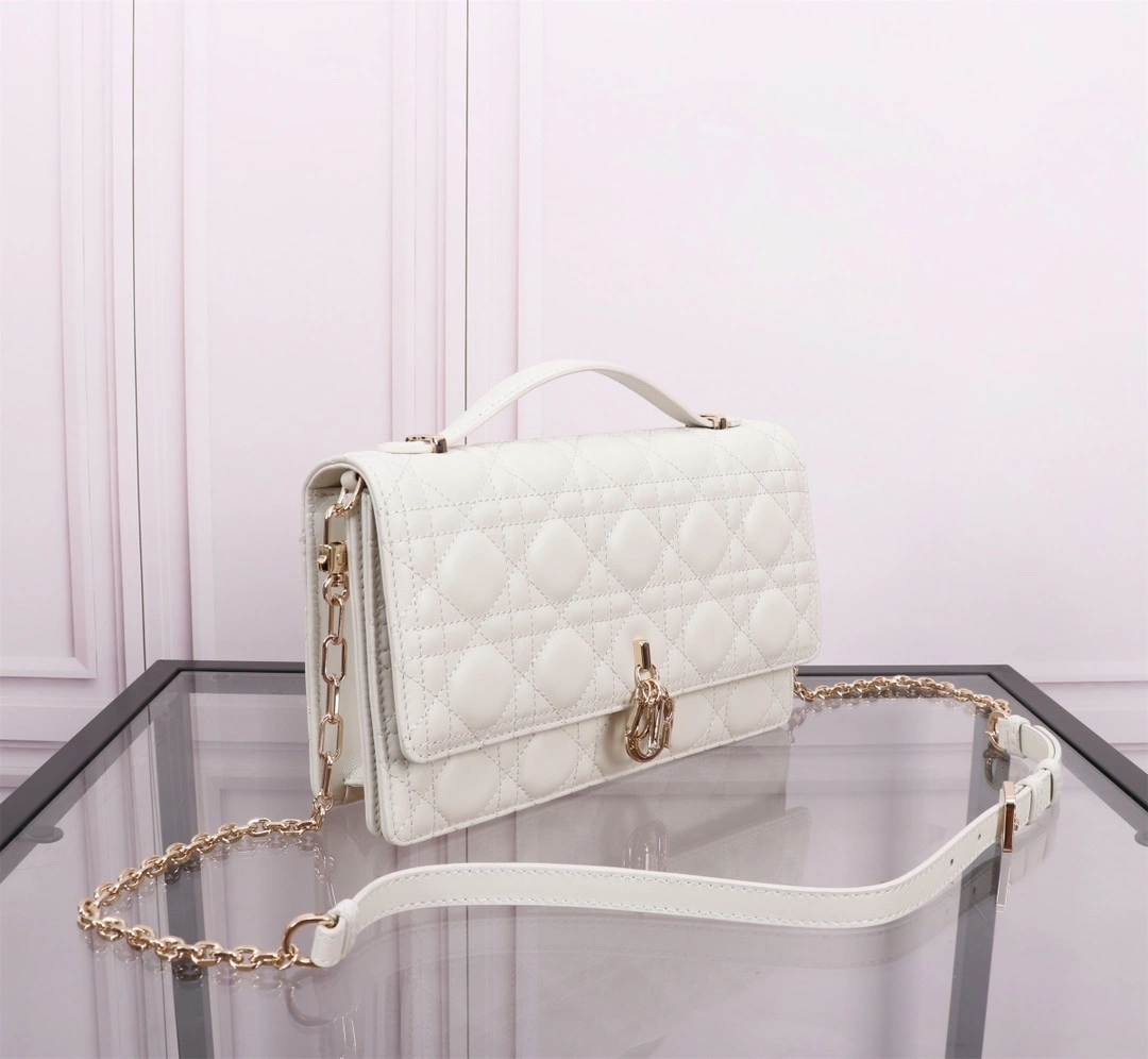 MOMO--4ior M0997ONGE-M030 high quality version Miss sheepskin item:E-B000L2052T