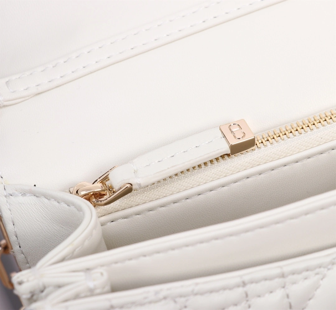 MOMO--4ior M0997ONGE-M030 high quality version Miss sheepskin item:E-B000L2052T
