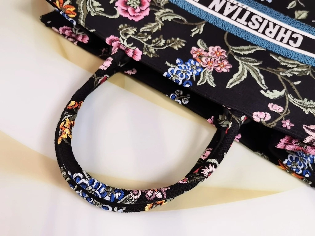 MOMO- 4ior M1286ZEAU-M911 Book Tote high quality version item：E-B063I2457