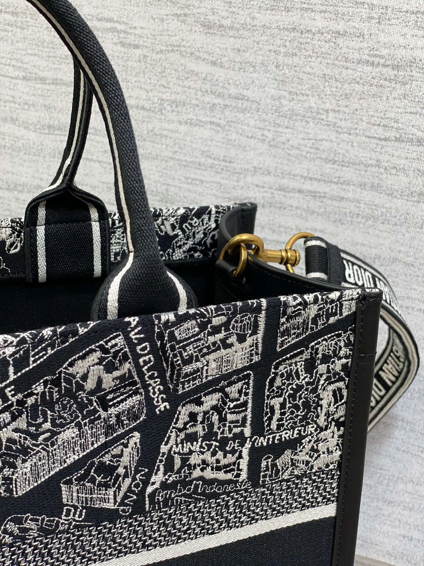 MOMO- 4ior M1296ZOMP-M993 M1296ZOMP-M46I high quality version item：E-B177I2561