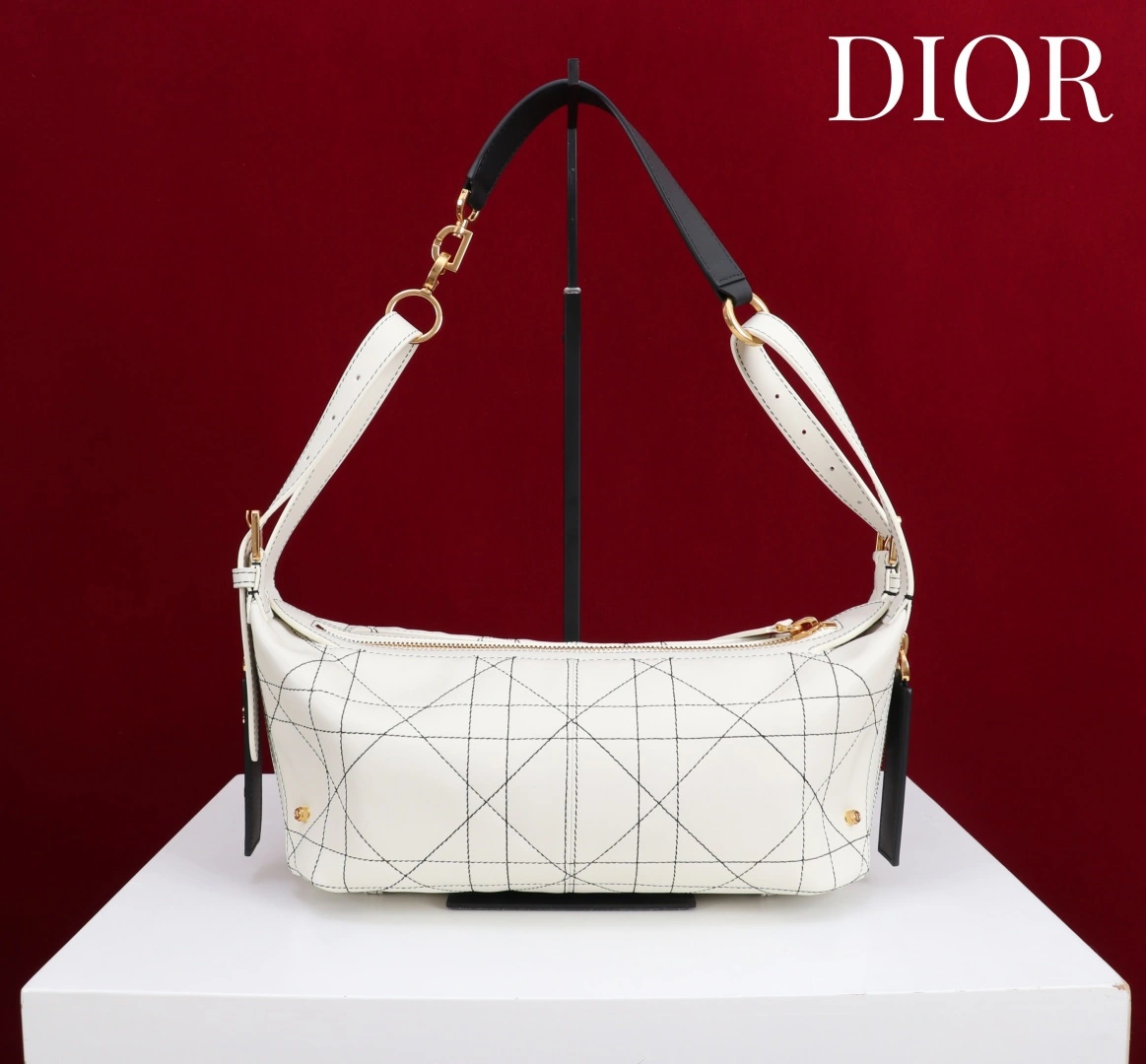 MOMO--4ior M2416UUQB-M041 high quality version D-Journey item:E-B000L2001T