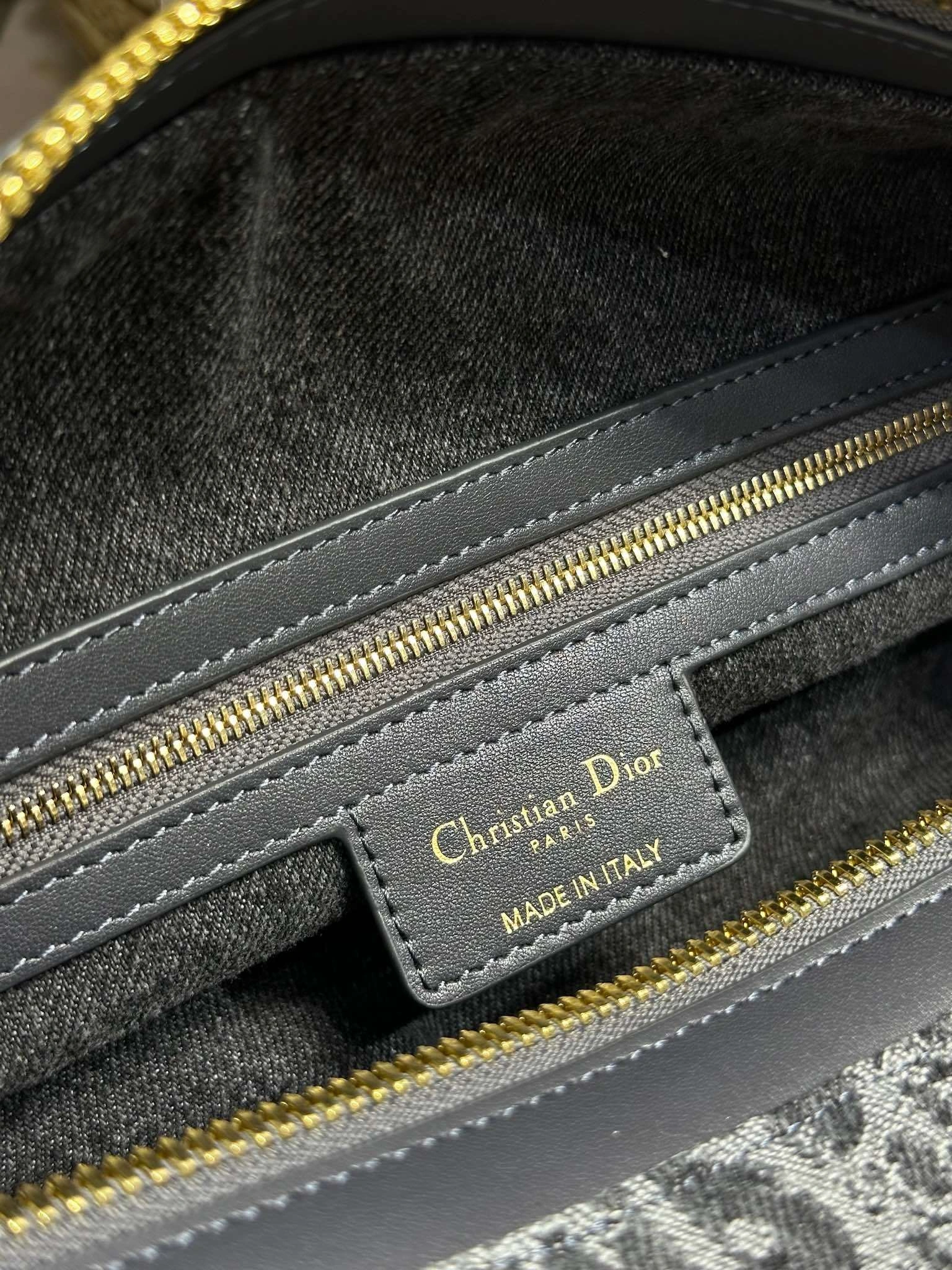 MOMO--4ior M2417UDDK-M932 high quality version D-Journey item:E-B000L2016T