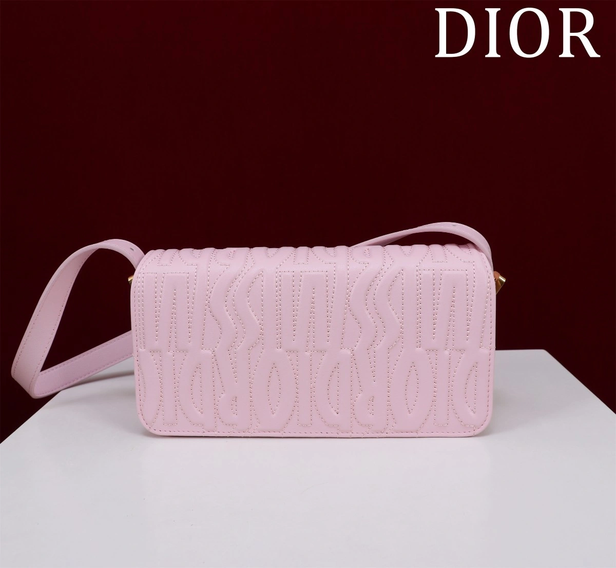 MOMO- 4ior M2610UBOS-M05N Miss Allover high quality version item：E-B063I2462