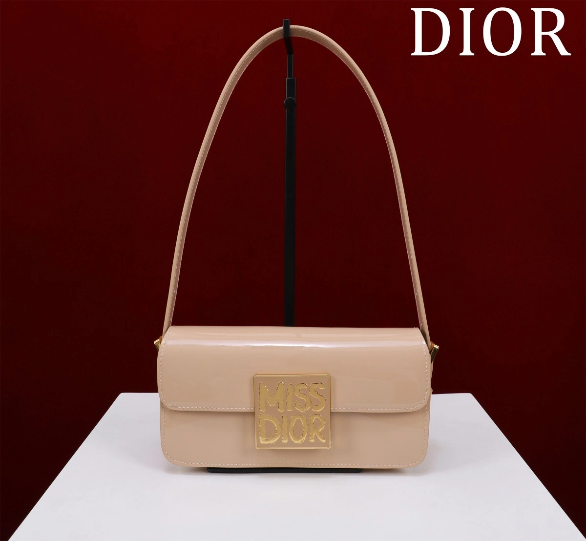 MOMO- 4ior M2610UWIS-M39U Miss Allover high quality version item：E-B063I2464