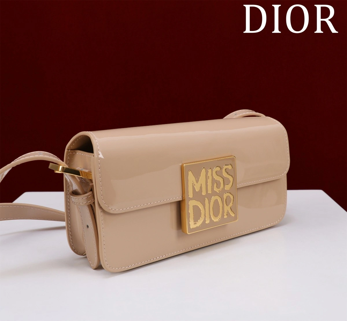 MOMO- 4ior M2610UWIS-M39U Miss Allover high quality version item：E-B063I2464