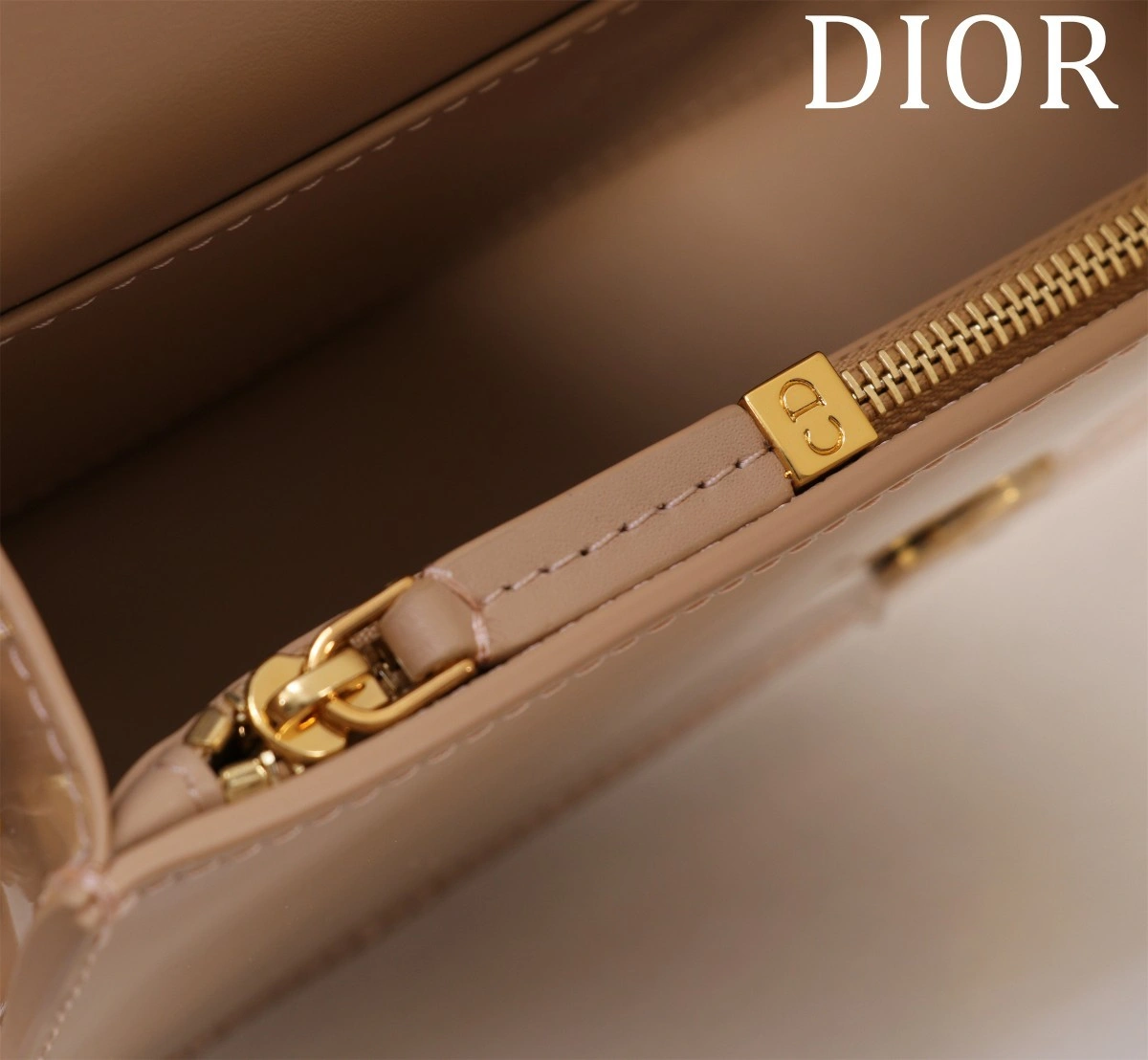 MOMO- 4ior M2610UWIS-M39U Miss Allover high quality version item：E-B063I2464