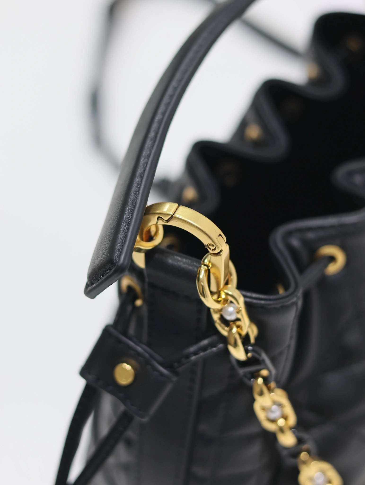 MOMO--4ior M2780UNKW-M900 high quality version Jolie cowhide item:E-B000L2055T
