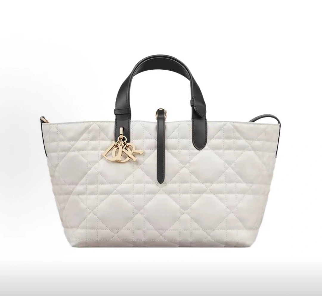 MOMO--4ior M2821OSIY-M38E high quality version cowhide item:E-B000L2067T