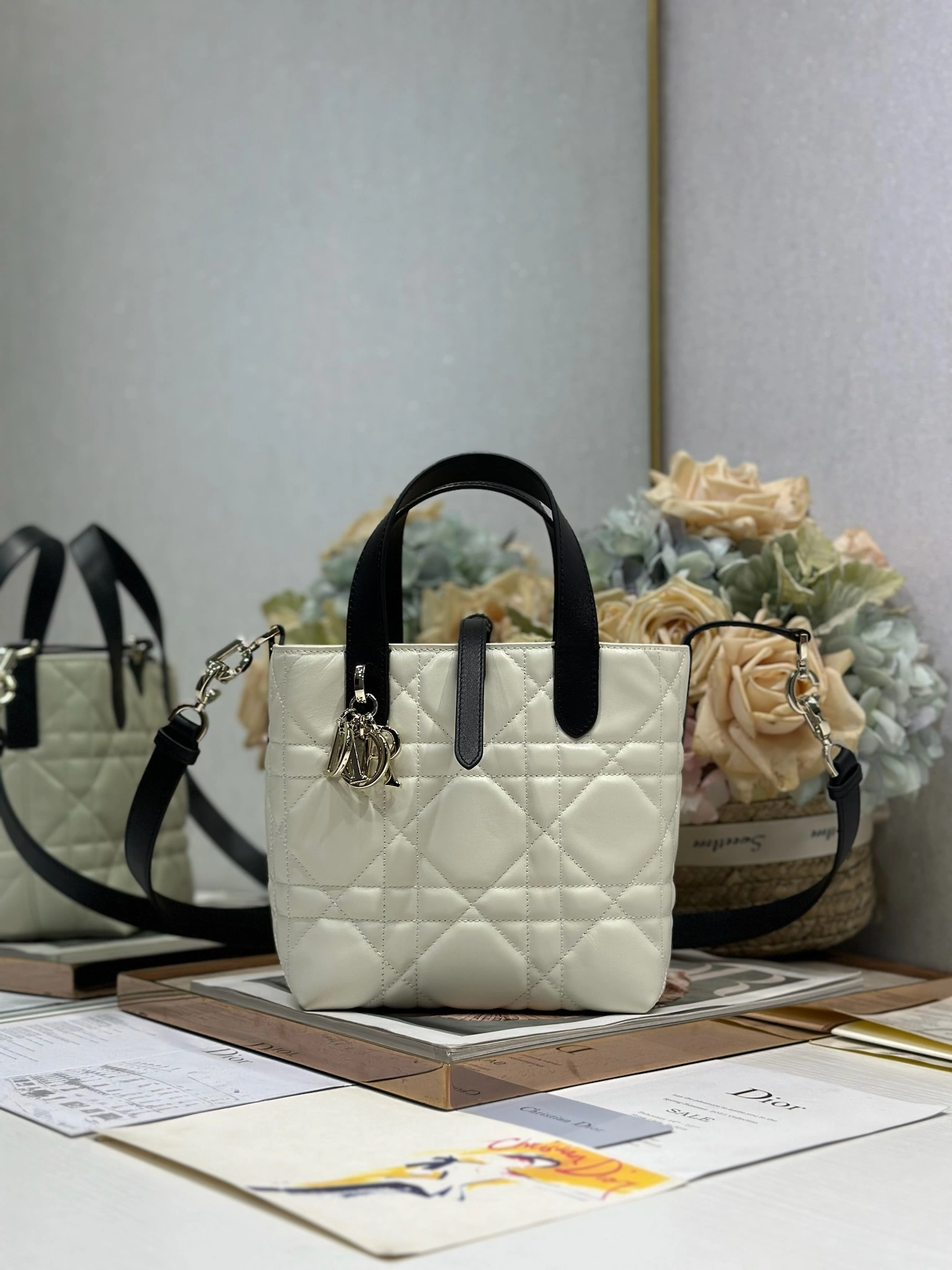 MOMO--4ior M2835ONXG-M041 high quality version Toujours cowhide item:E-B000L2068T