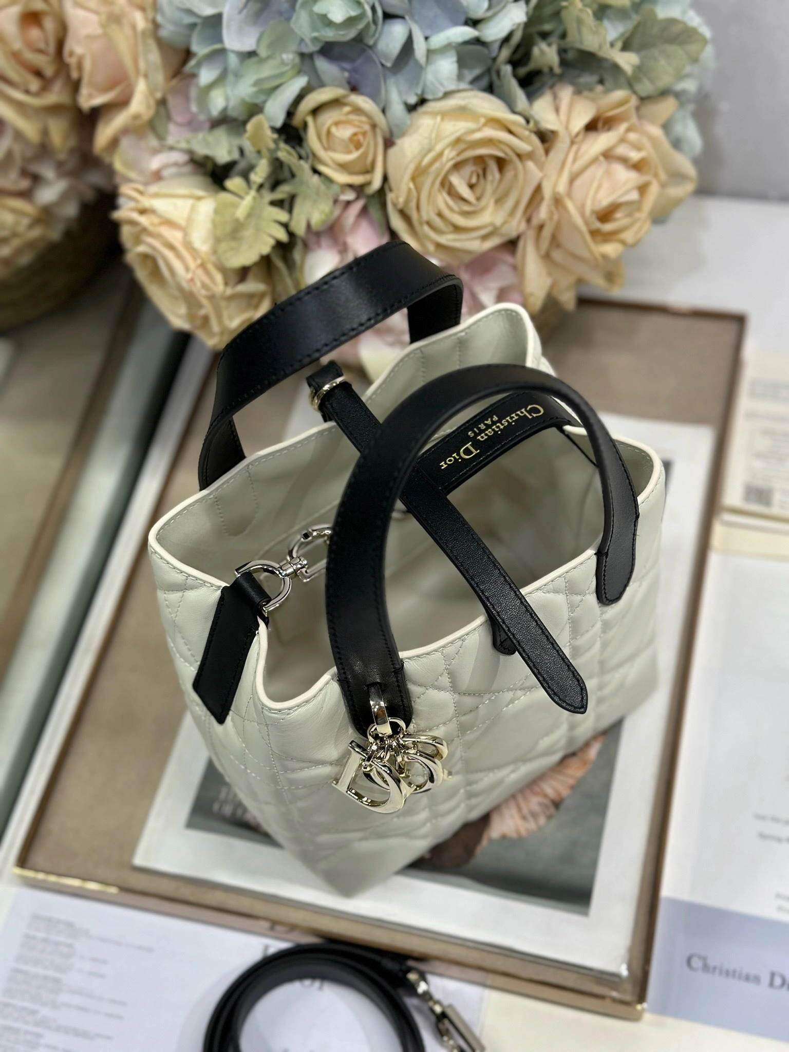 MOMO--4ior M2835ONXG-M041 high quality version Toujours cowhide item:E-B000L2068T