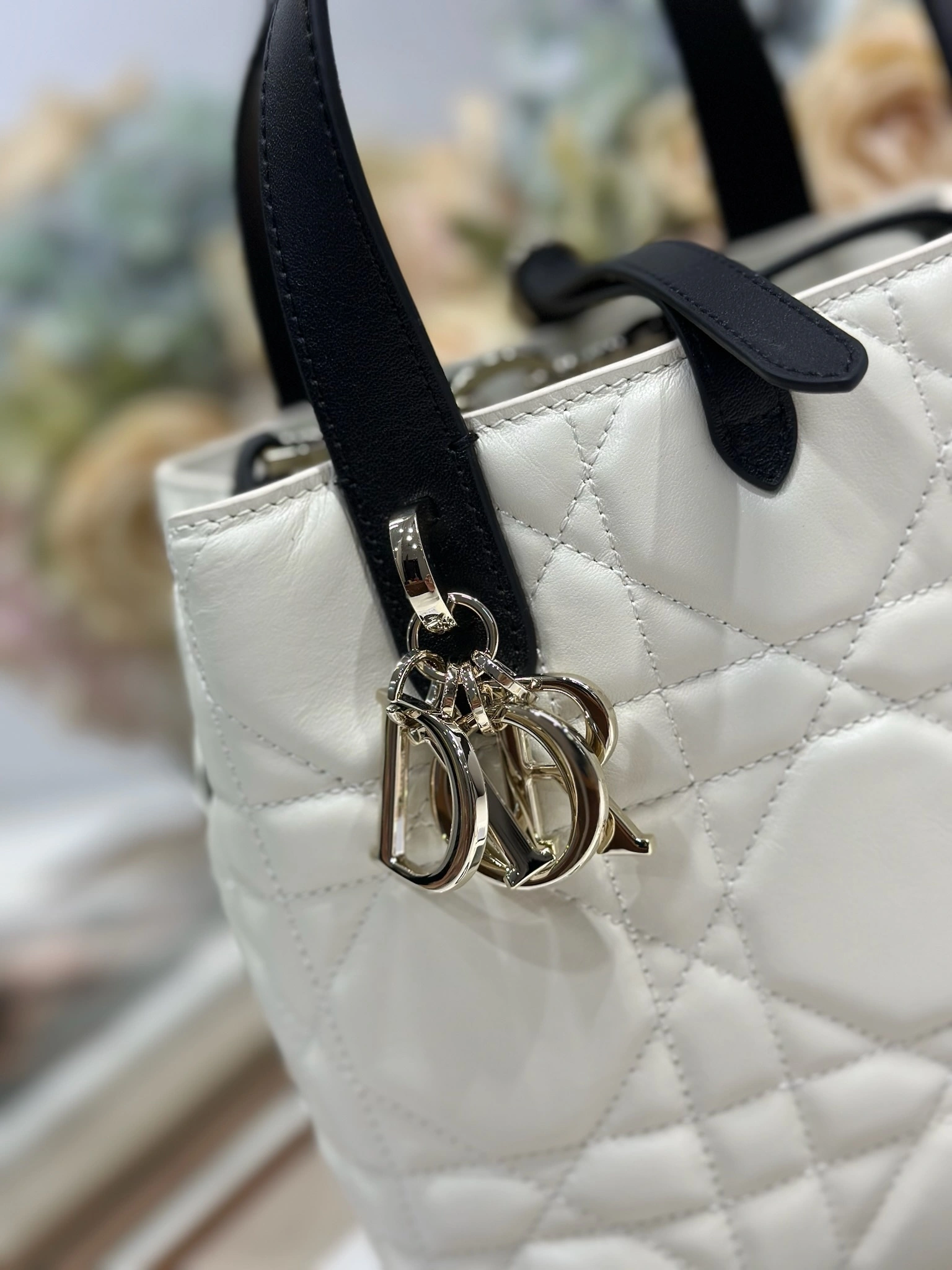MOMO--4ior M2835ONXG-M041 high quality version Toujours cowhide item:E-B000L2068T