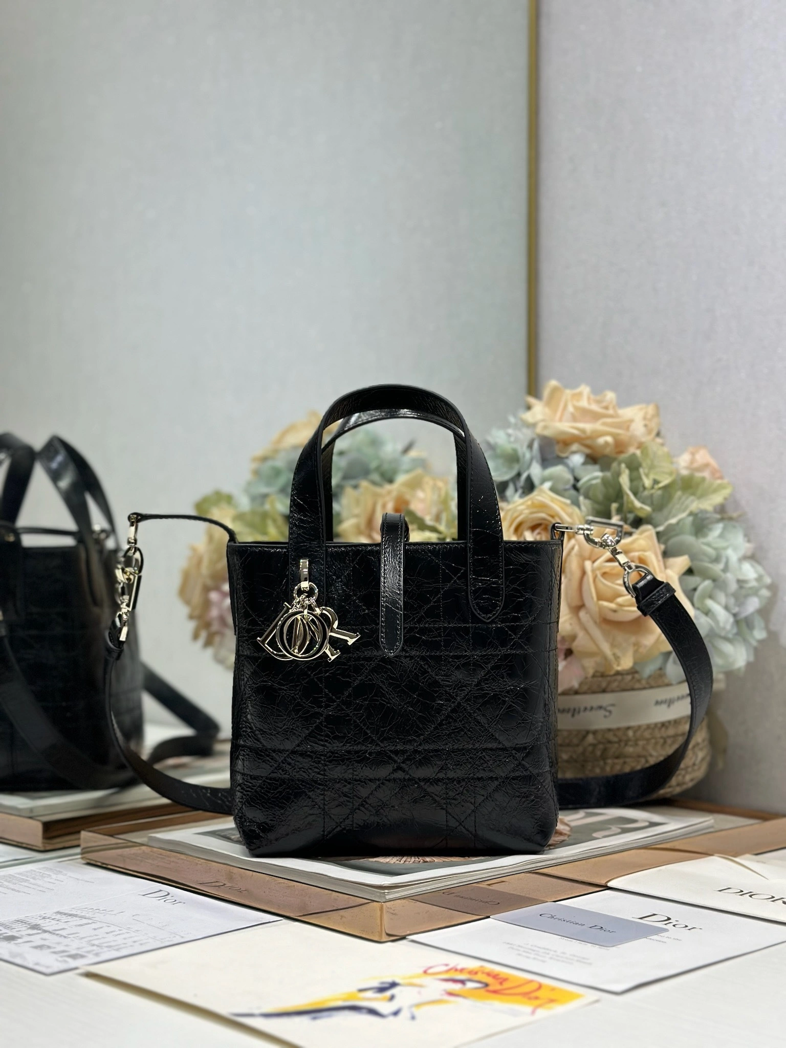 MOMO--4ior M2835PNUC-M900 high quality version Toujours cowhide item:E-B000L2065T