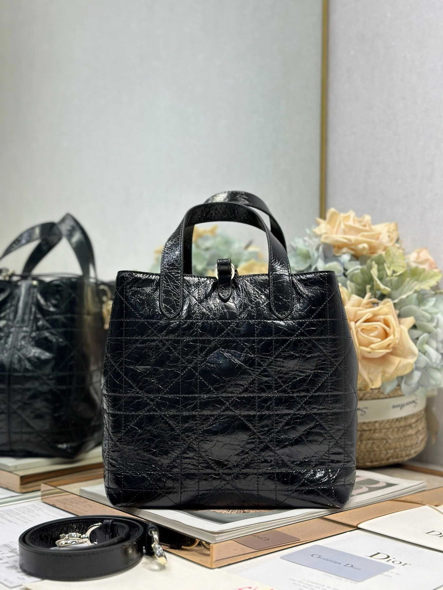 MOMO--4ior M2836PNUC-M900 high quality version Toujours cowhide item:E-B000L2066T