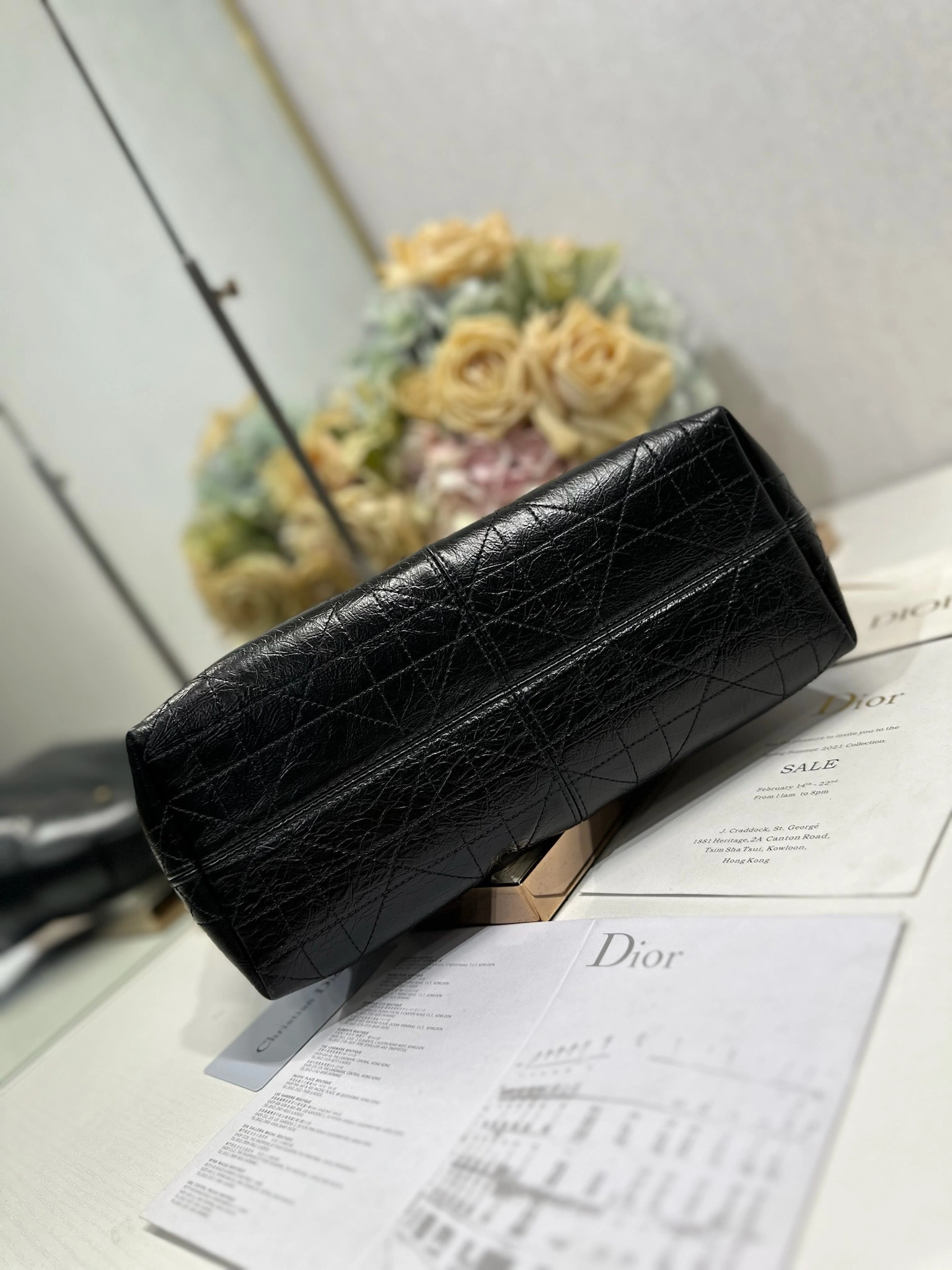 MOMO--4ior M2846UNUO-M900 high quality version Voyage cowhide item:E-B000L2030T