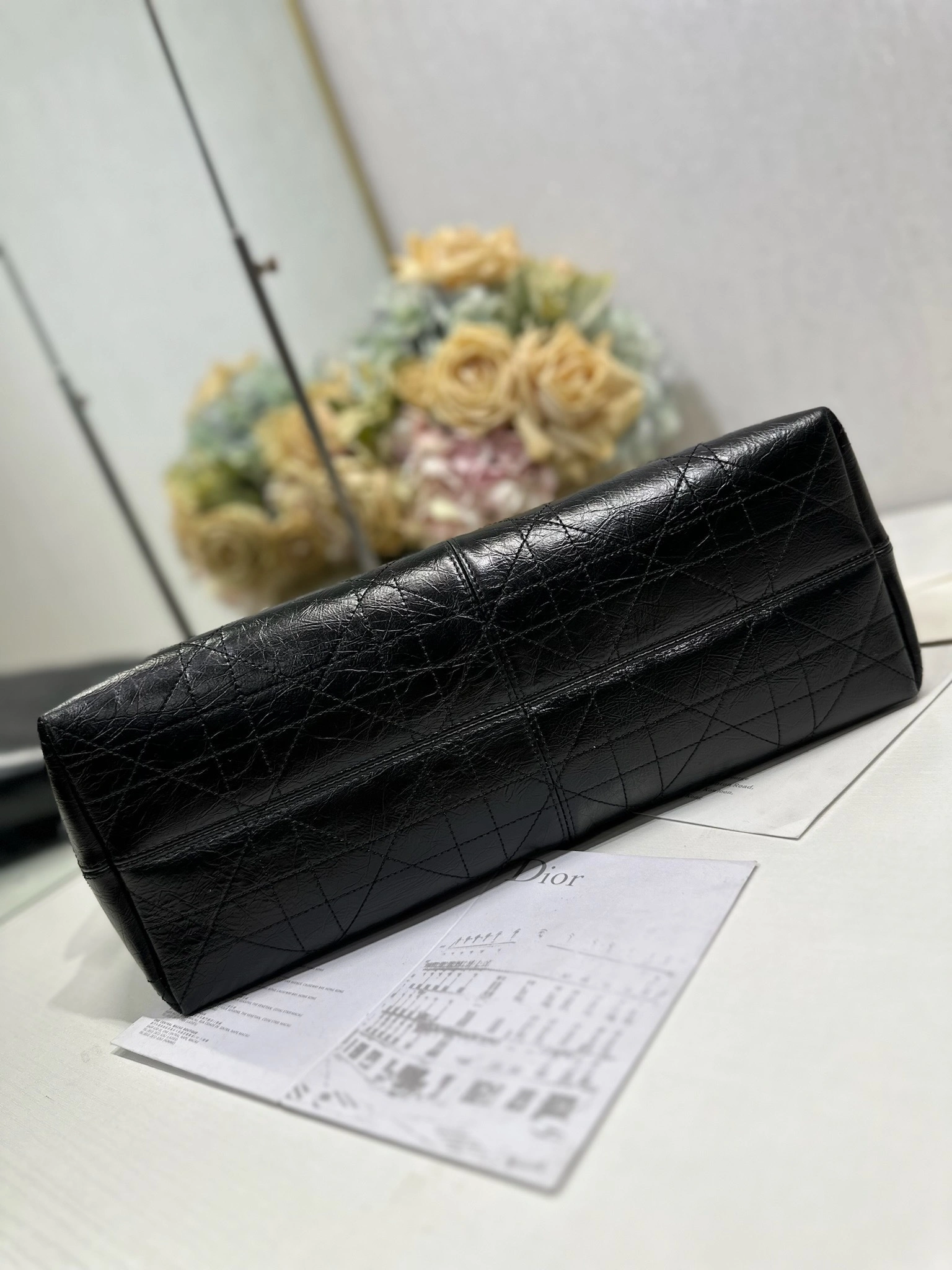 MOMO--4ior M2847UNUO-M900 high quality version Voyage cowhide item:E-B000L2022T