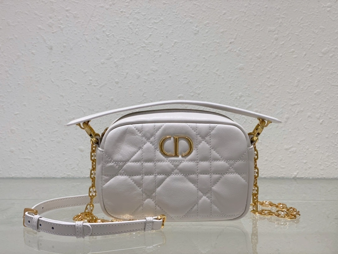 MOMO- 4ior M3352UBHM-M030 Caro high quality version item：E-B063I2445