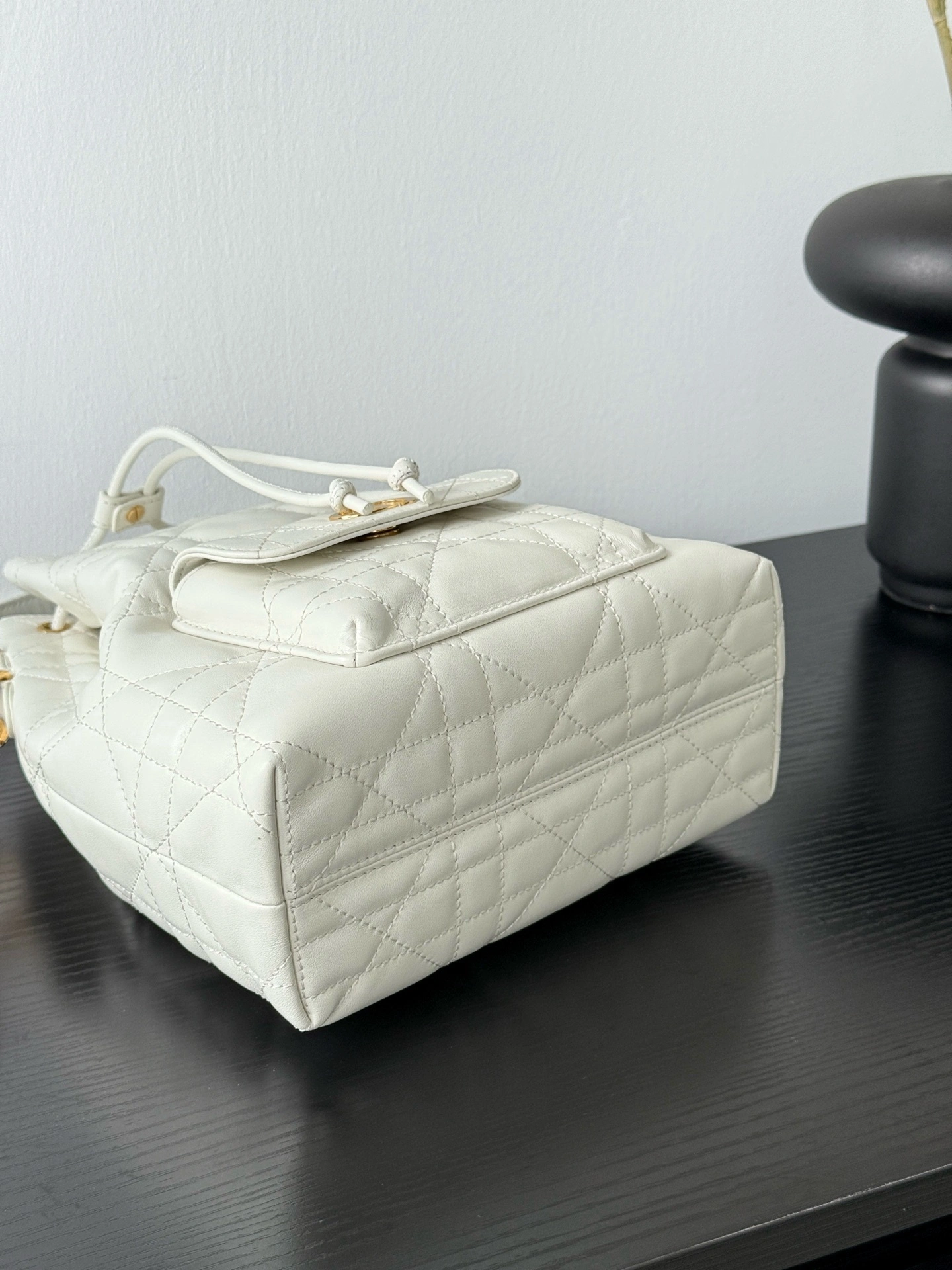 MOMO--4ior M3372UNOZ-M030 high quality version Caro sheepskin item:E-B805J2433