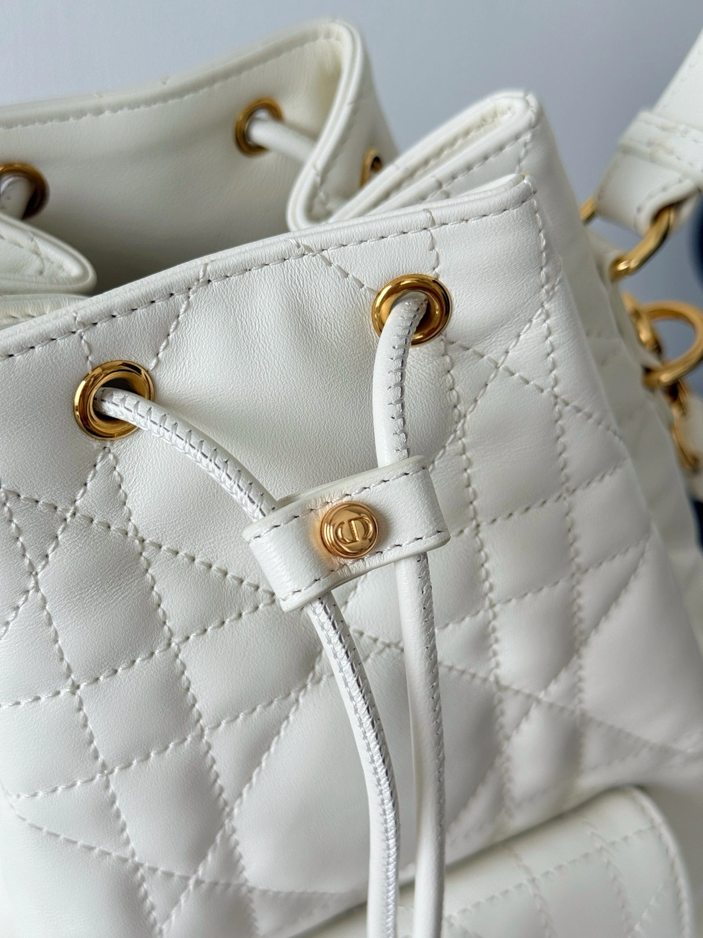 MOMO--4ior M3372UNOZ-M030 high quality version Caro sheepskin item:E-B805J2433