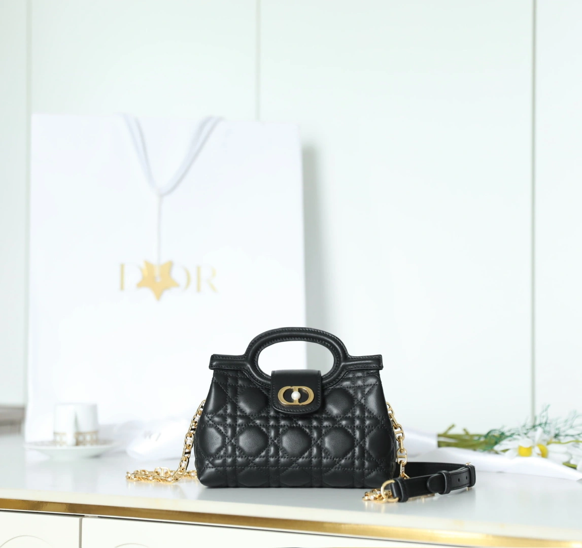 MOMO--4ior S3123UNJB-M900 high quality version 𝙅𝙤𝙡𝙞𝙚 𝙏𝙤𝙥 𝙃𝙖𝙣𝙙𝙡𝙚 sheepskin item:F-B813A2304