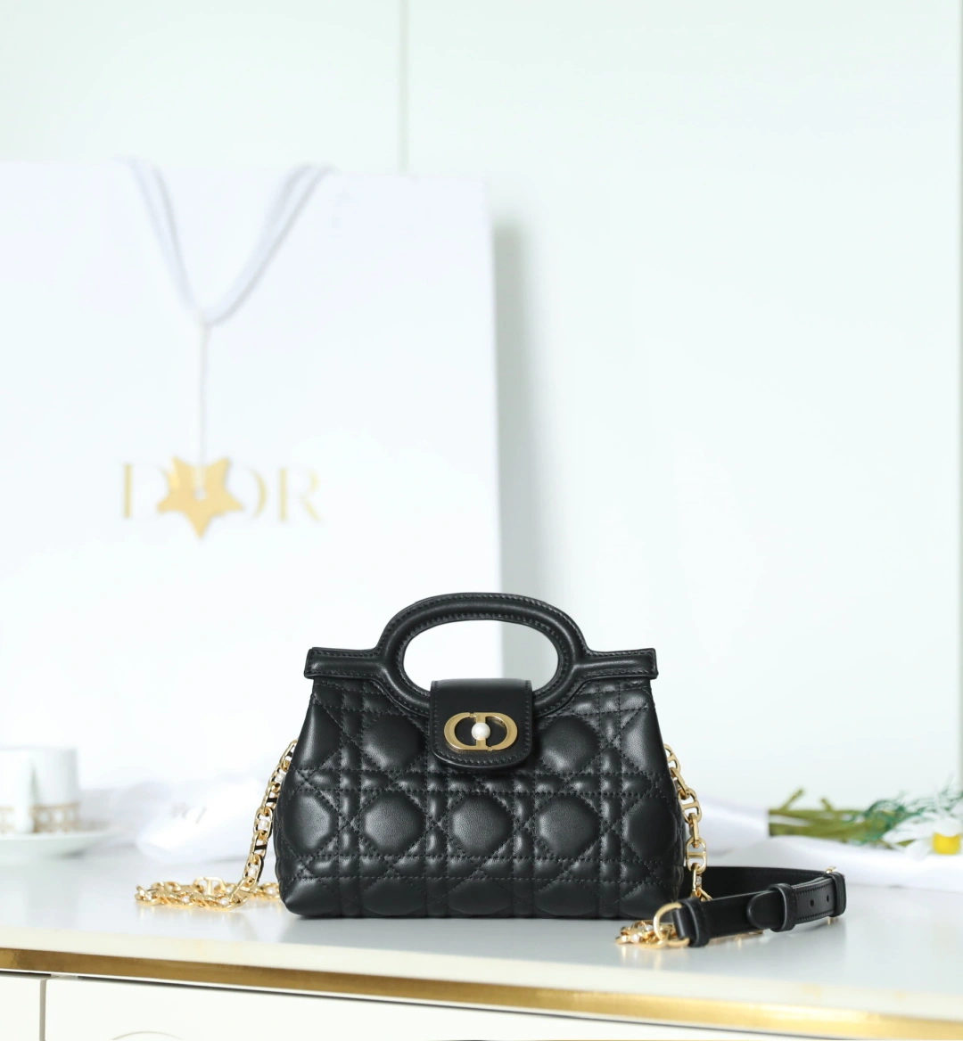 MOMO--4ior S3123UNJB-M900 high quality version 𝙅𝙤𝙡𝙞𝙚 𝙏𝙤𝙥 𝙃𝙖𝙣𝙙𝙡𝙚 sheepskin item:F-B813A2304