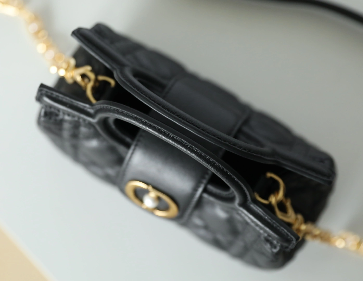 MOMO--4ior S3123UNJB-M900 high quality version 𝙅𝙤𝙡𝙞𝙚 𝙏𝙤𝙥 𝙃𝙖𝙣𝙙𝙡𝙚 sheepskin item:F-B813A2304