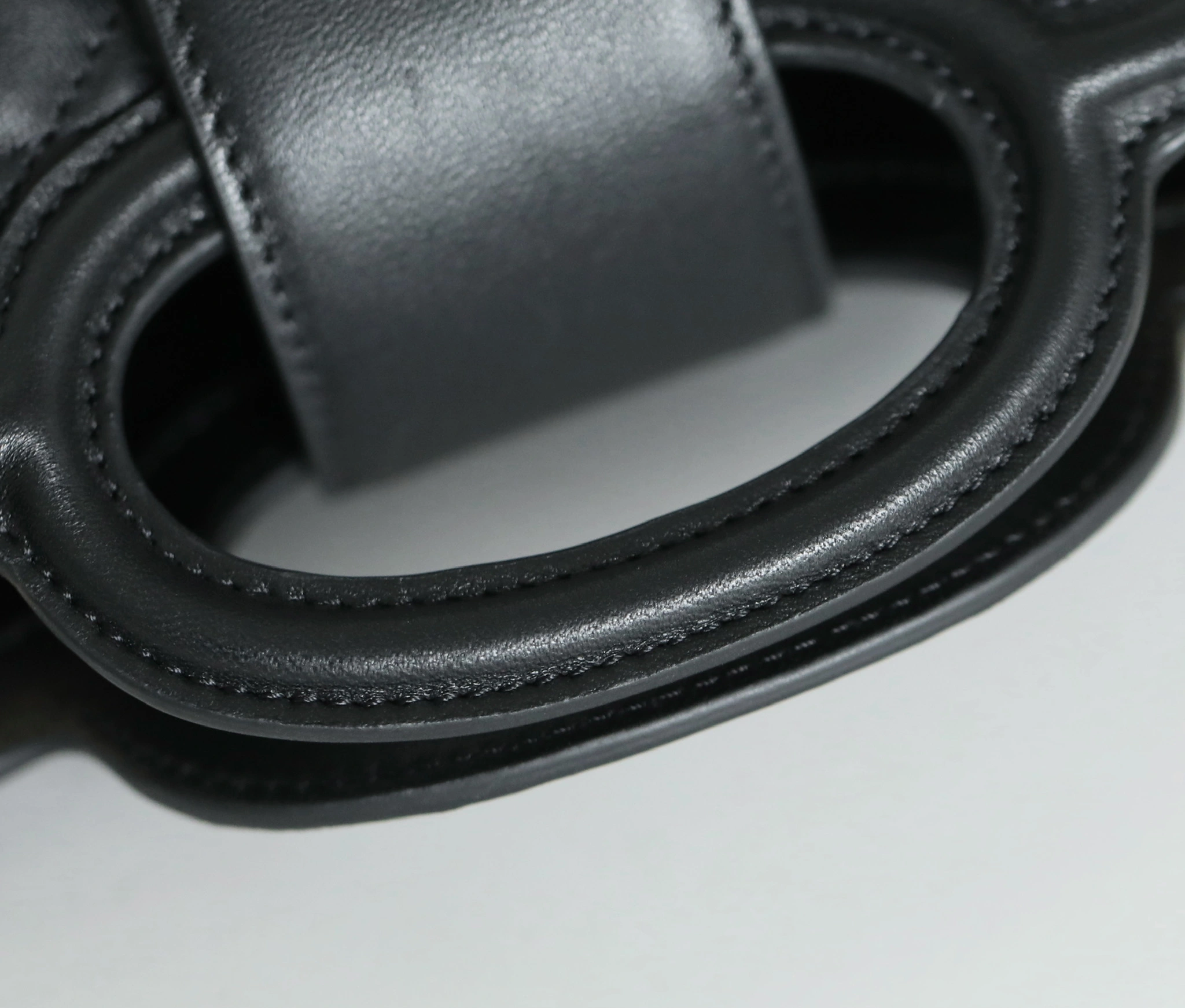 MOMO--4ior S3123UNJB-M900 high quality version 𝙅𝙤𝙡𝙞𝙚 𝙏𝙤𝙥 𝙃𝙖𝙣𝙙𝙡𝙚 sheepskin item:F-B813A2304