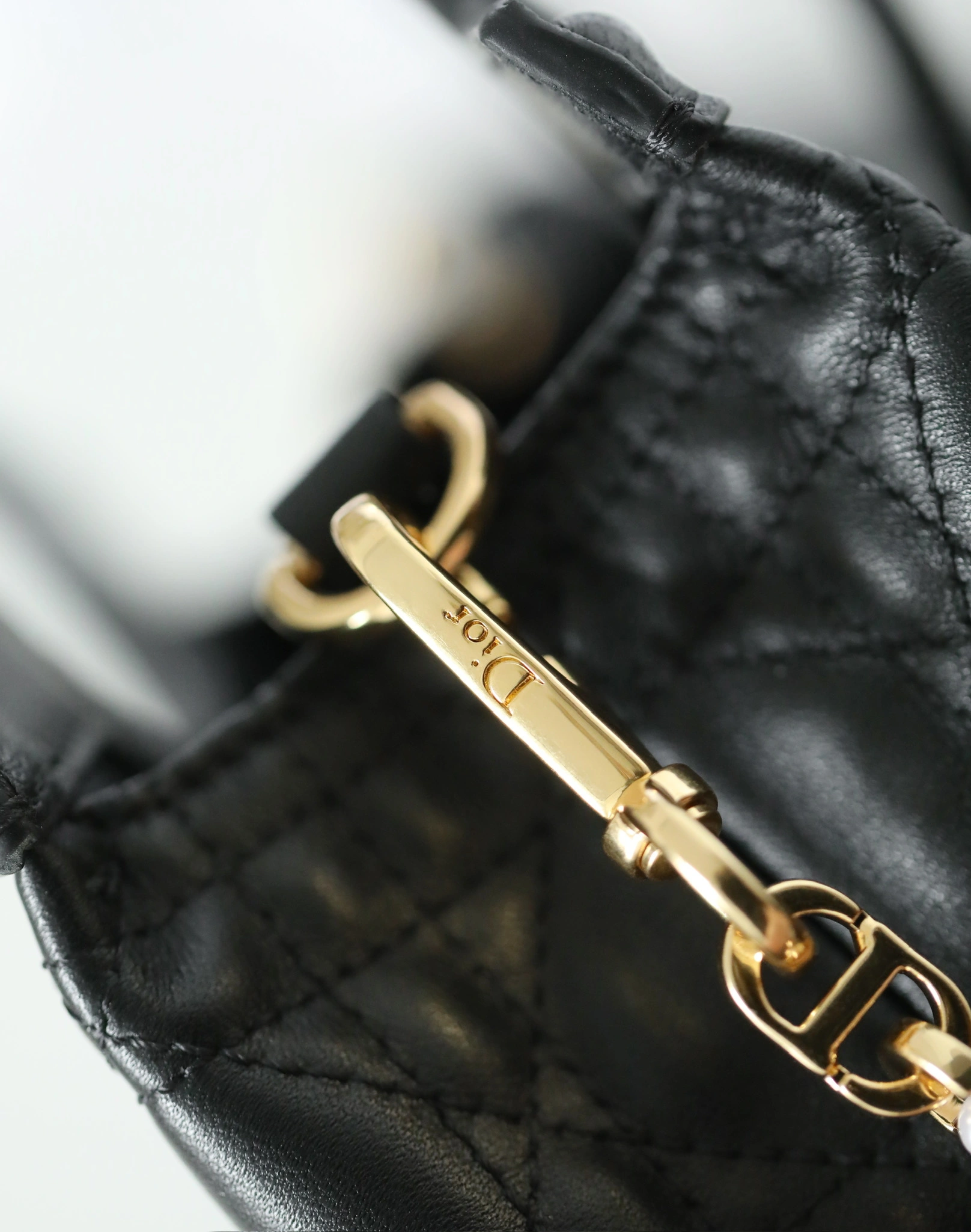 MOMO--4ior S3123UNJB-M900 high quality version 𝙅𝙤𝙡𝙞𝙚 𝙏𝙤𝙥 𝙃𝙖𝙣𝙙𝙡𝙚 sheepskin item:F-B813A2304