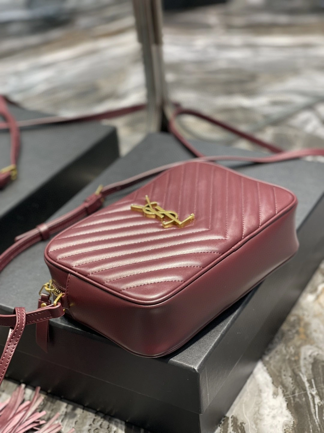 &MOMO- 520534 cowhide item : B-B271C1501
