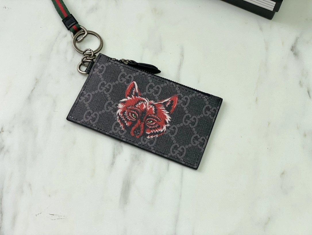 MOMO- 523903 PVC item : B-B00M0808