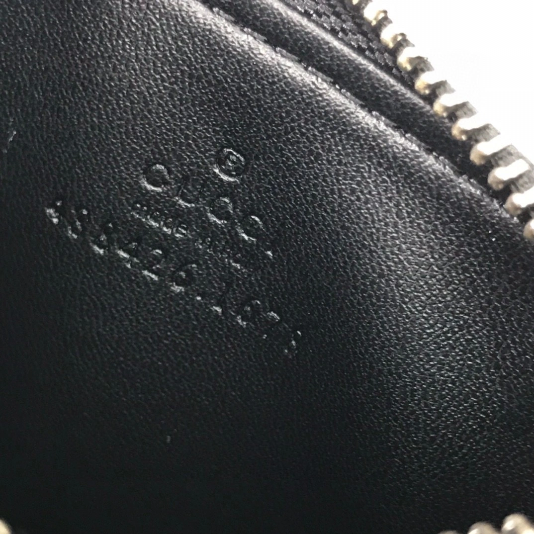 MOMO- 523903 PVC item : B-B00M0808