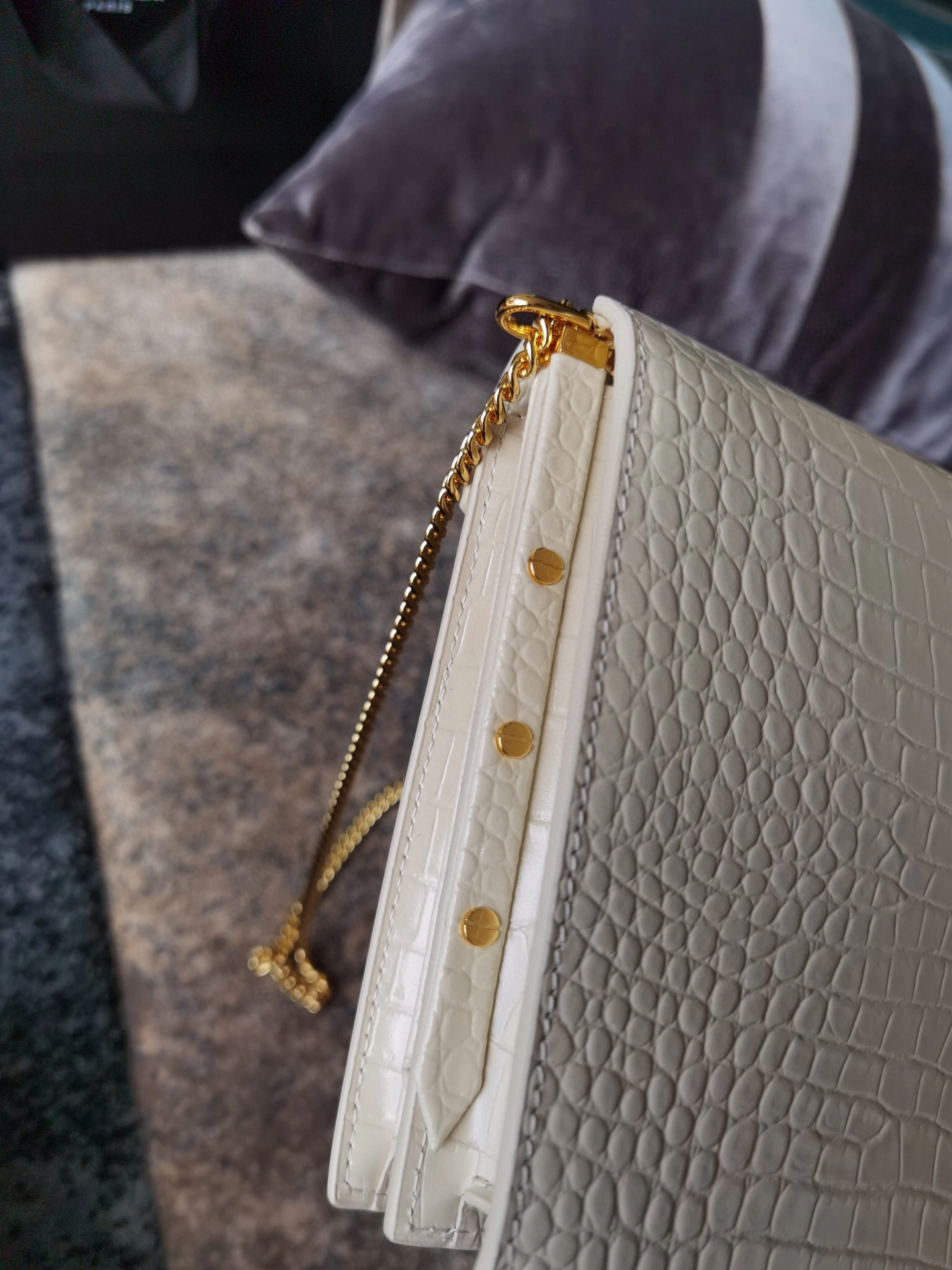 MOMO- 532750-DND0J-9207 CASSANDRA lambskin item：B-B063F0532C