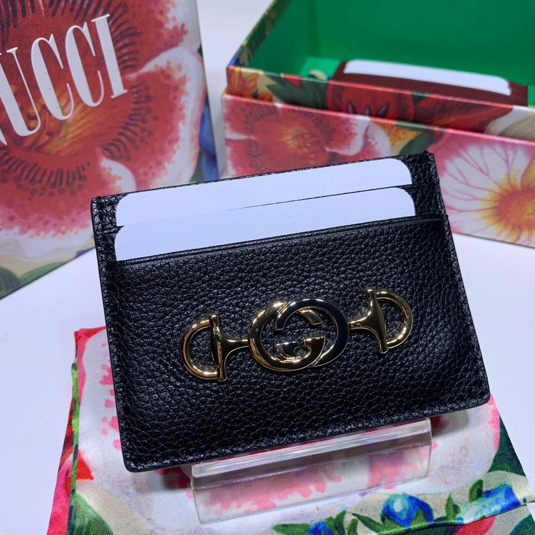 MOMO- 570679-1B90X-1000 item：B-B063G1701C