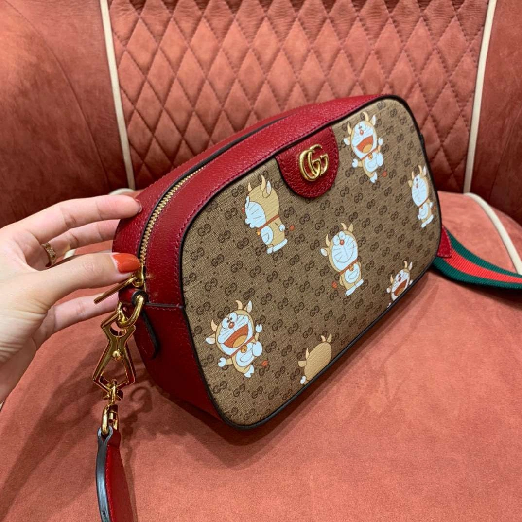 MOMO- 574886 item :242B30E2603