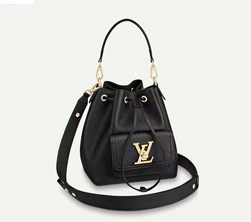 *MOMO- 57587 Calfskin item :174B85E0736