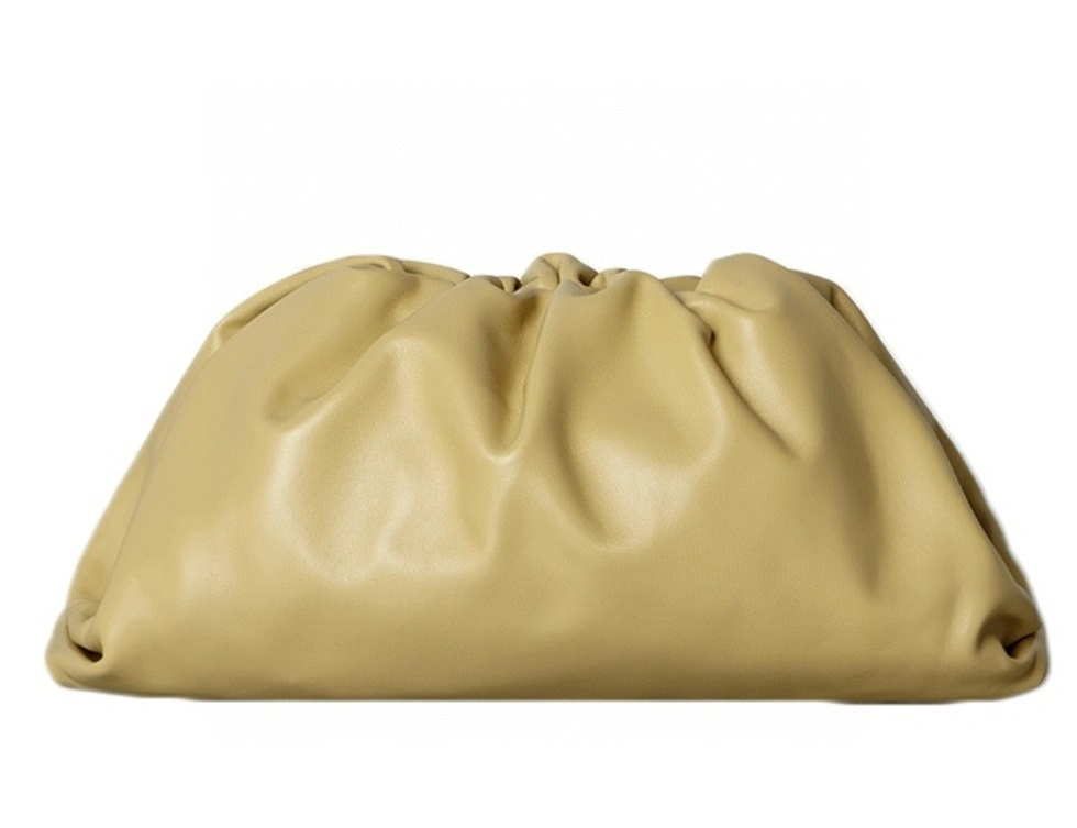MOMO- 576227 Lambskin THE POUCH item : B-B000C0956