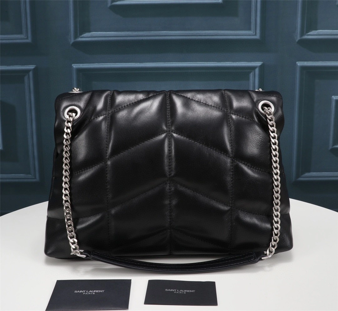 &MOMO- 577475-1EL00-1000 Lambskin item : B-B597E1414W