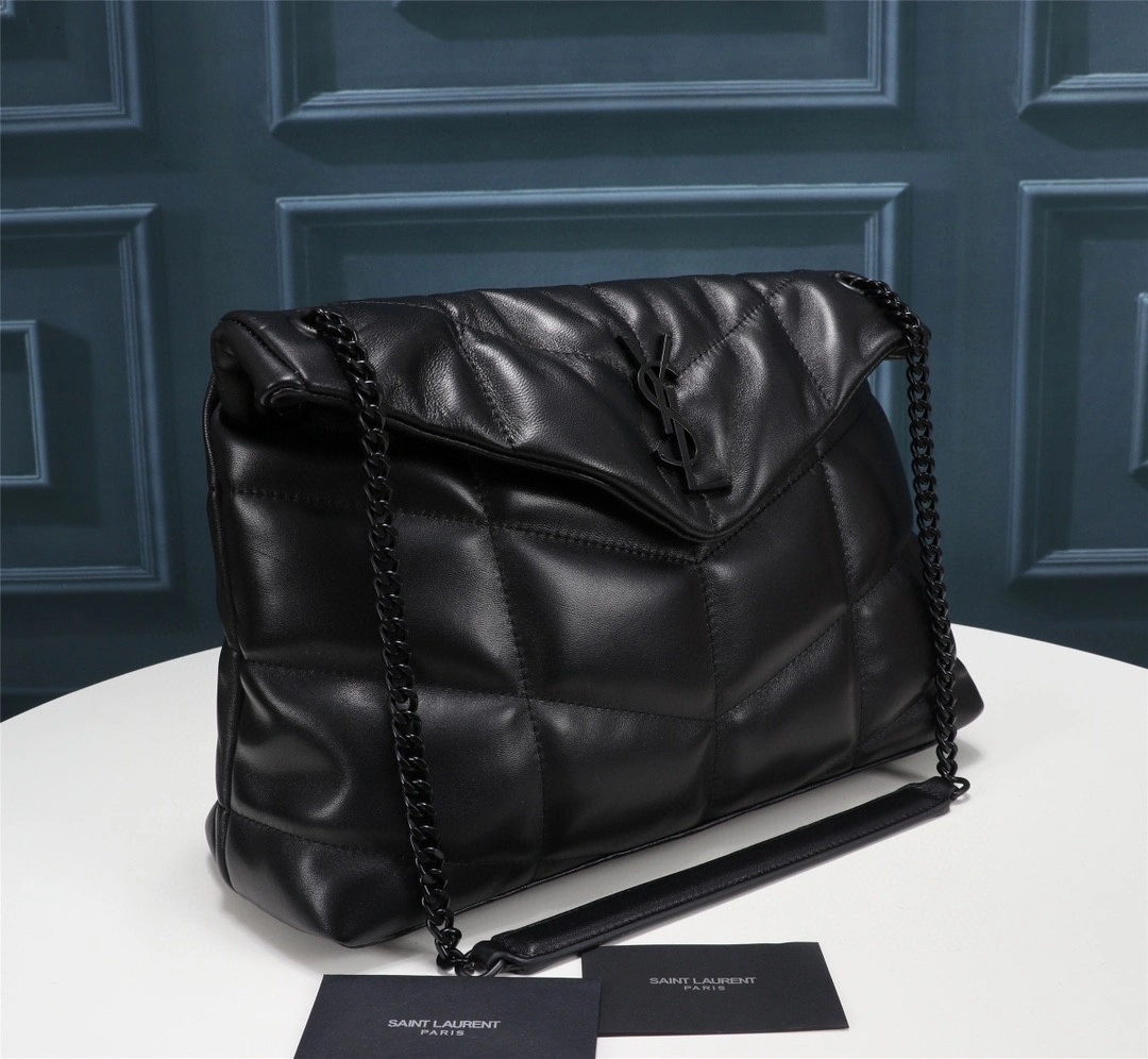 MOMO- 577475-1EL08-1000 5774751EL081000 Lambskin item : B-B597E1704W