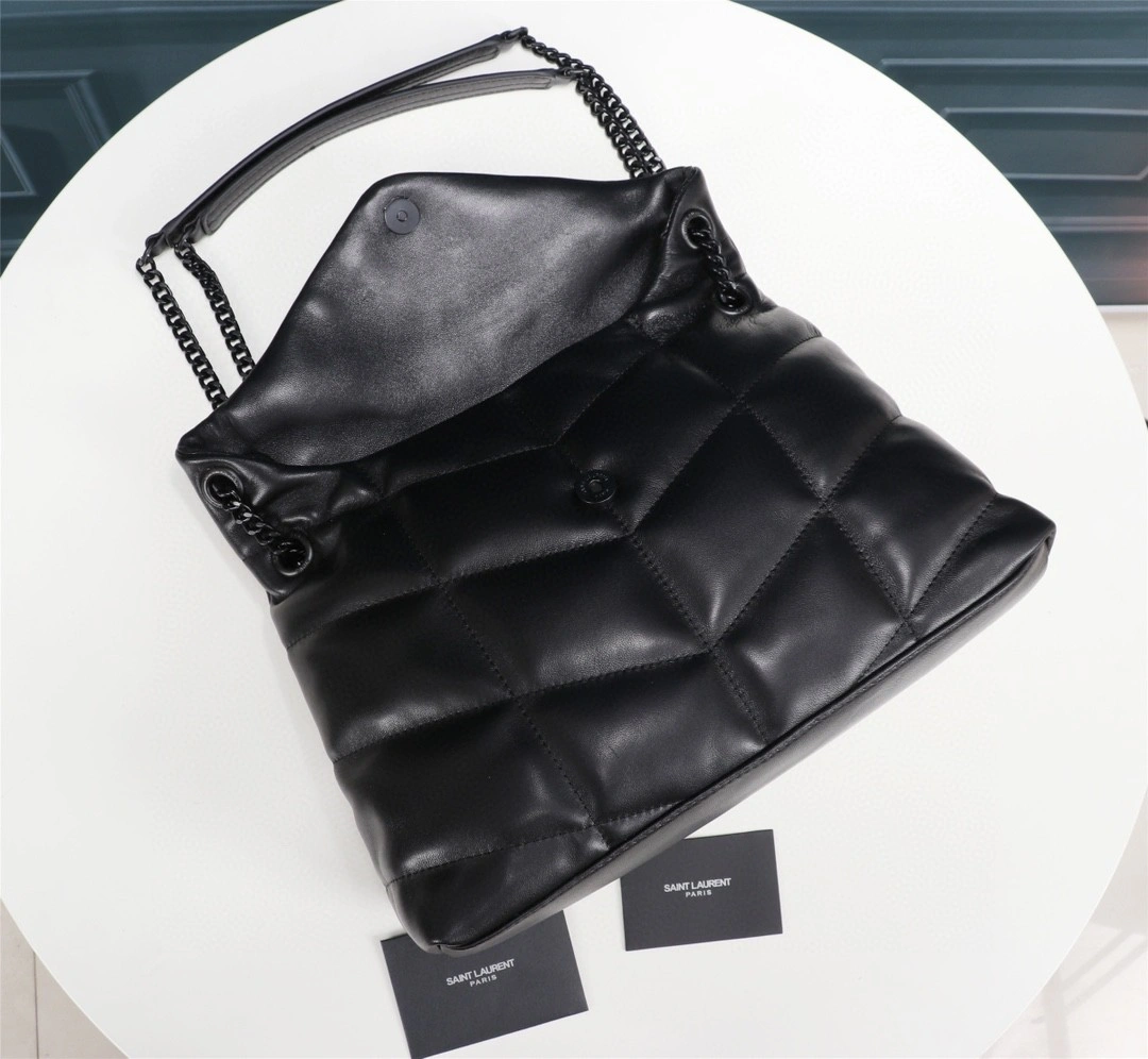 MOMO- 577475-1EL08-1000 5774751EL081000 Lambskin item : B-B597E1704W